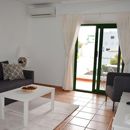 Playa Park 3 - 1 Bed - Ground Floor - Air-Con - Private Wi-Fi - Uk Tv Apartment Puerto del Carmen  Exterior photo